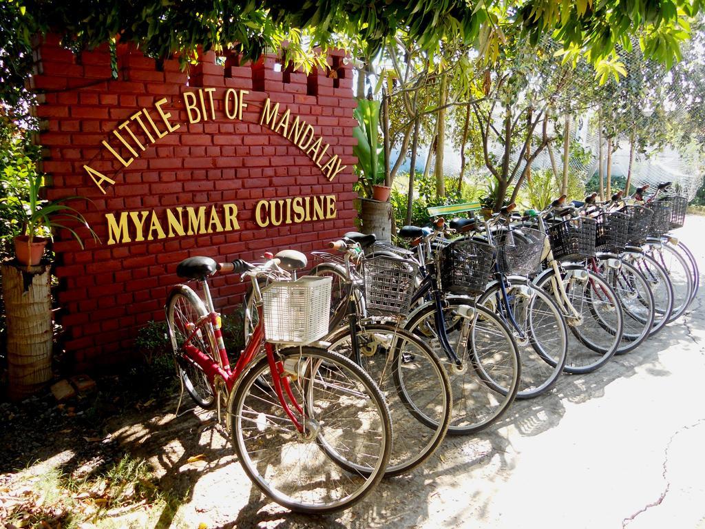 A Little Bit Of Mandalay Tavern Bed & Breakfast Exterior photo